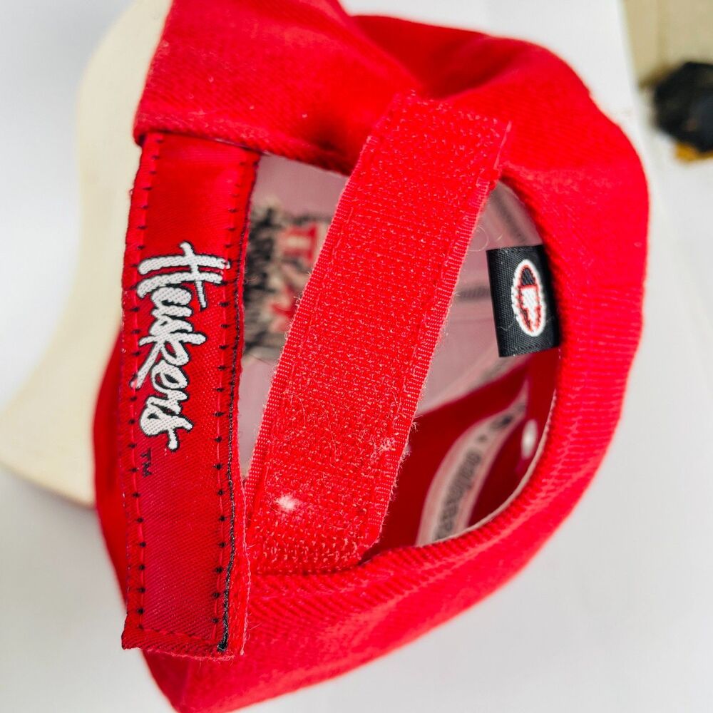 NEBRASKA CORNHUSKERS Red Colosseum Adjustable Strapback Hat Cap 'N' Logo NCAA - Picture 10 of 10